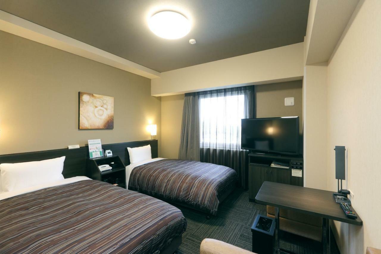 שיזוקה Hotel Route-Inn Shimizu Inter מראה חיצוני תמונה